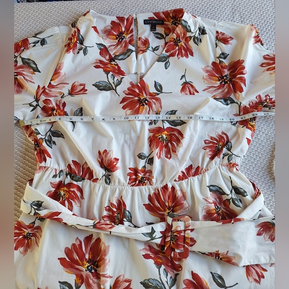 Floral Wrap Blouse with Belt - Picture 4 of 12